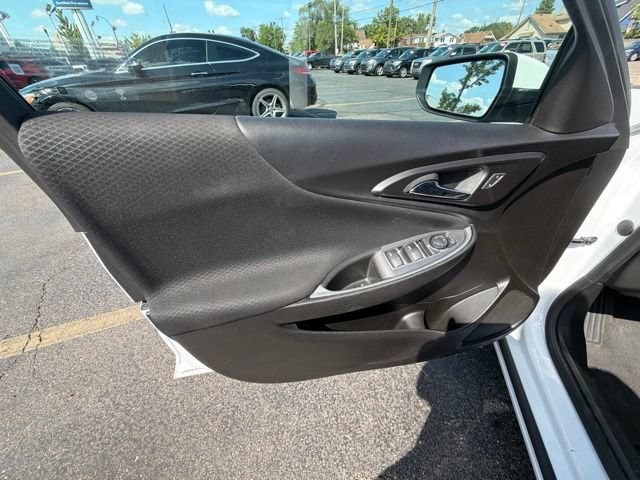 Used 2024 Chevrolet Malibu LT FWD image 13