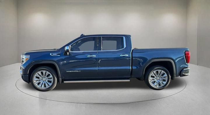 Used 2021 GMC Sierra 1500 Denali w/ Denali Ultimate Package AWD/4WD image 5