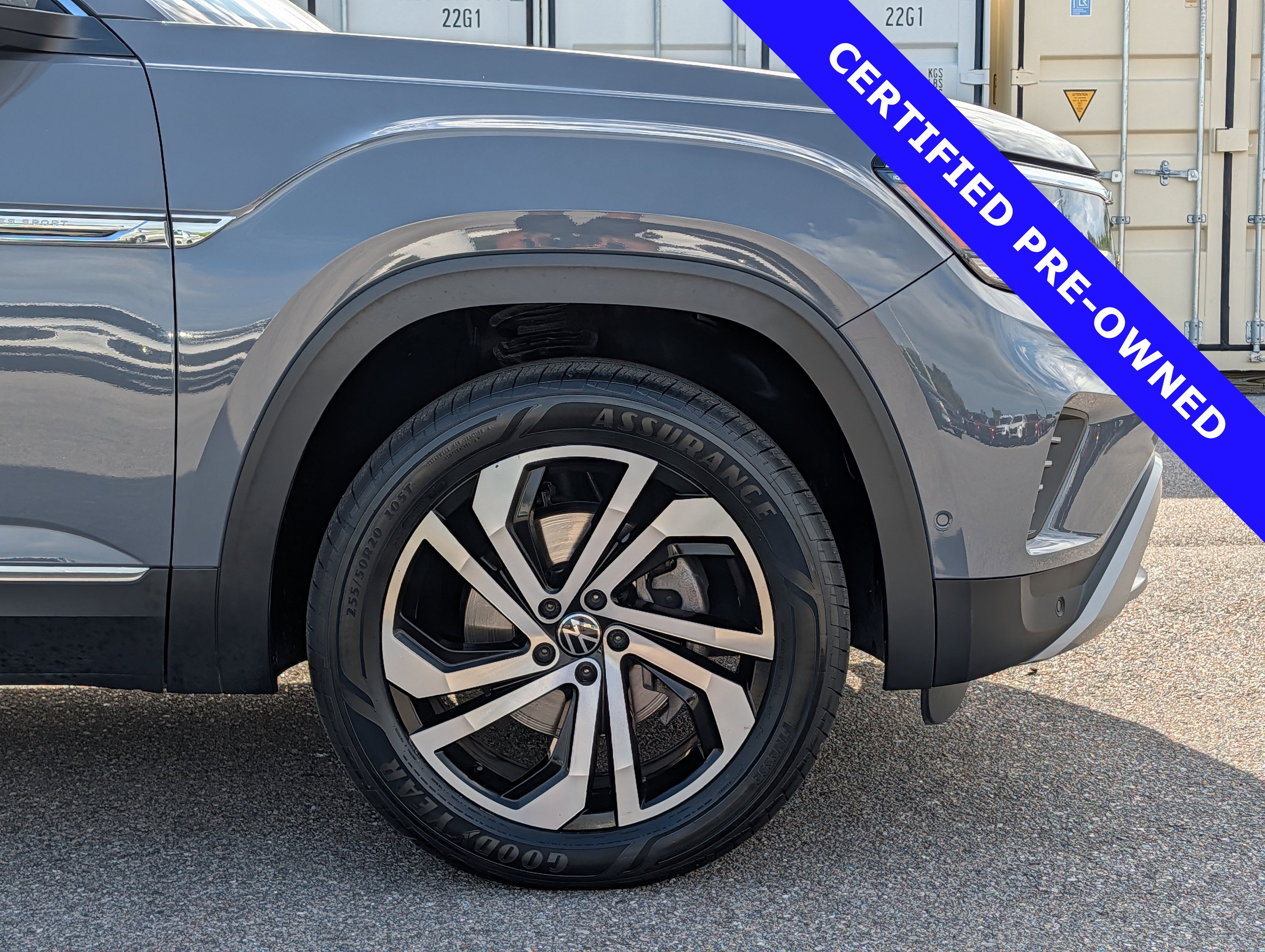 Used 2020 Volkswagen Atlas Cross Sport SEL Premium AWD/4WD image 11