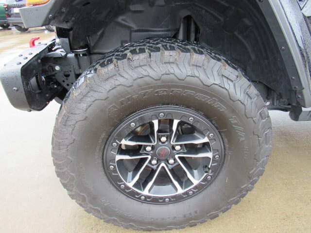 Used 2024 Jeep Wrangler Unlimited Rubicon AWD/4WD image 14