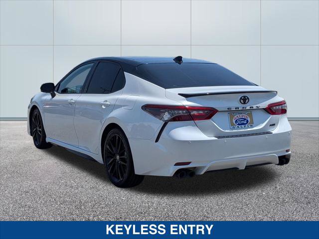 Used 2021 Toyota Camry XSE w/ Navigation Package FWD image 3