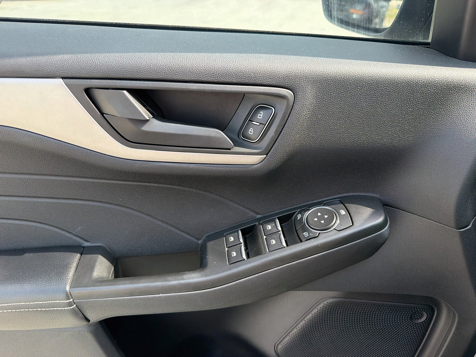 Certified 2022 Ford Escape S FWD image 20