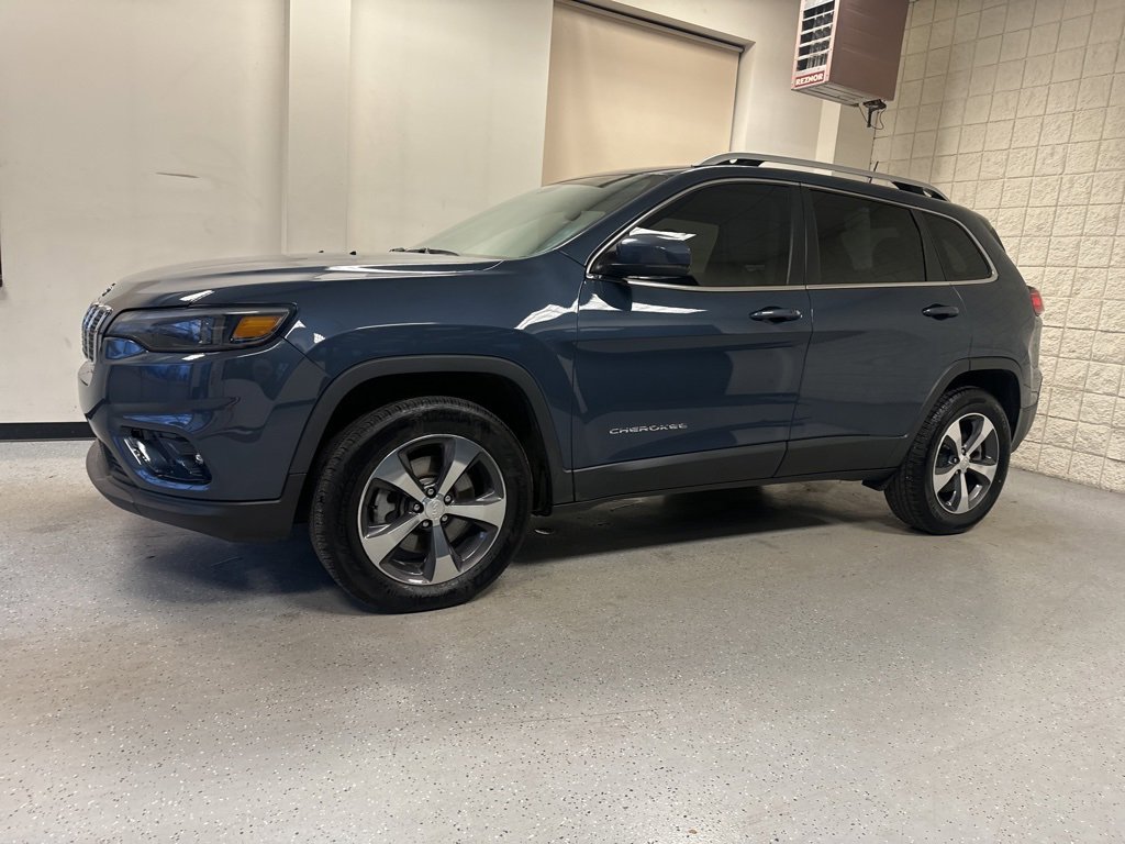 Used 2020 Jeep Cherokee Limited image 36
