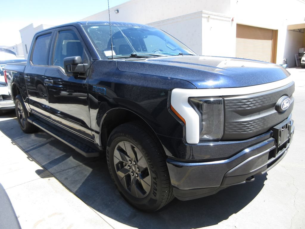 Certified 2024 Ford F150 Lightning XLT AWD/4WD image 4