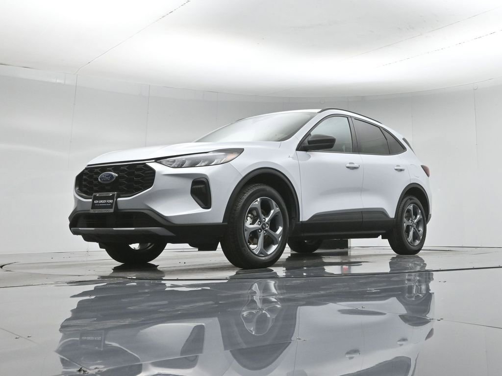Certified 2025 Ford Escape ST-Line AWD/4WD image 47
