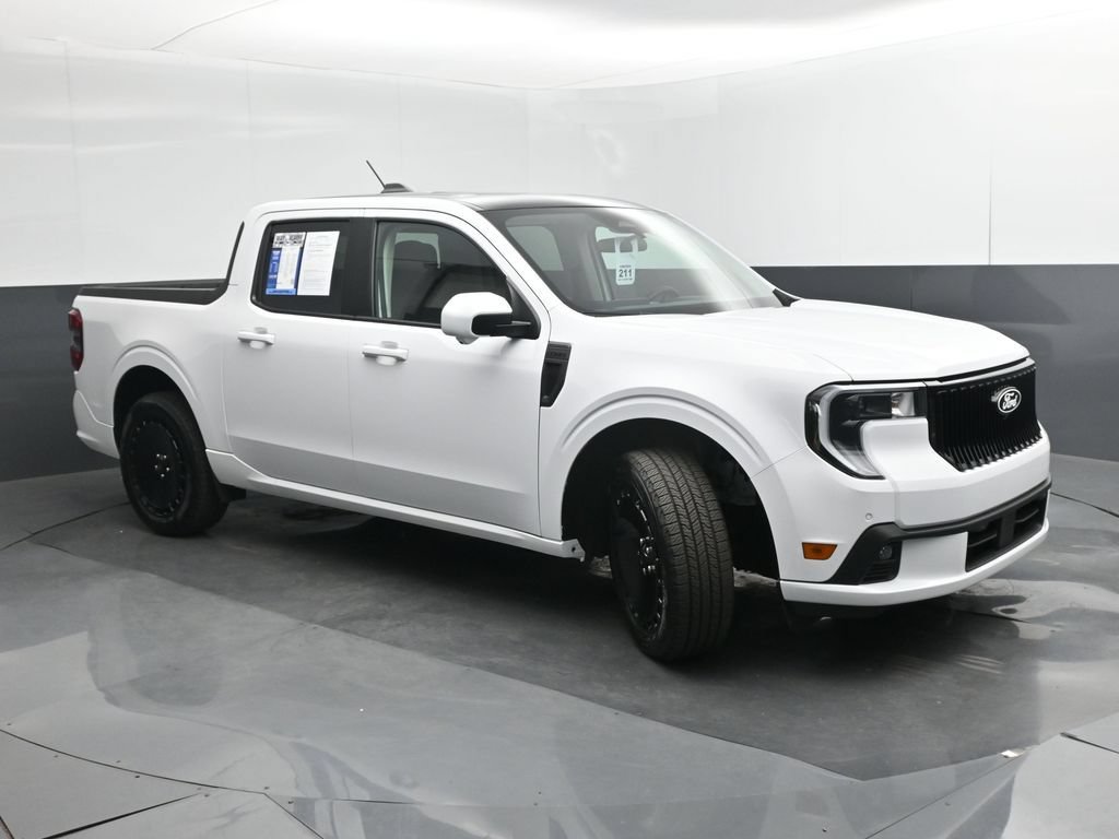 Certified 2025 Ford Maverick Lobo AWD/4WD image 38