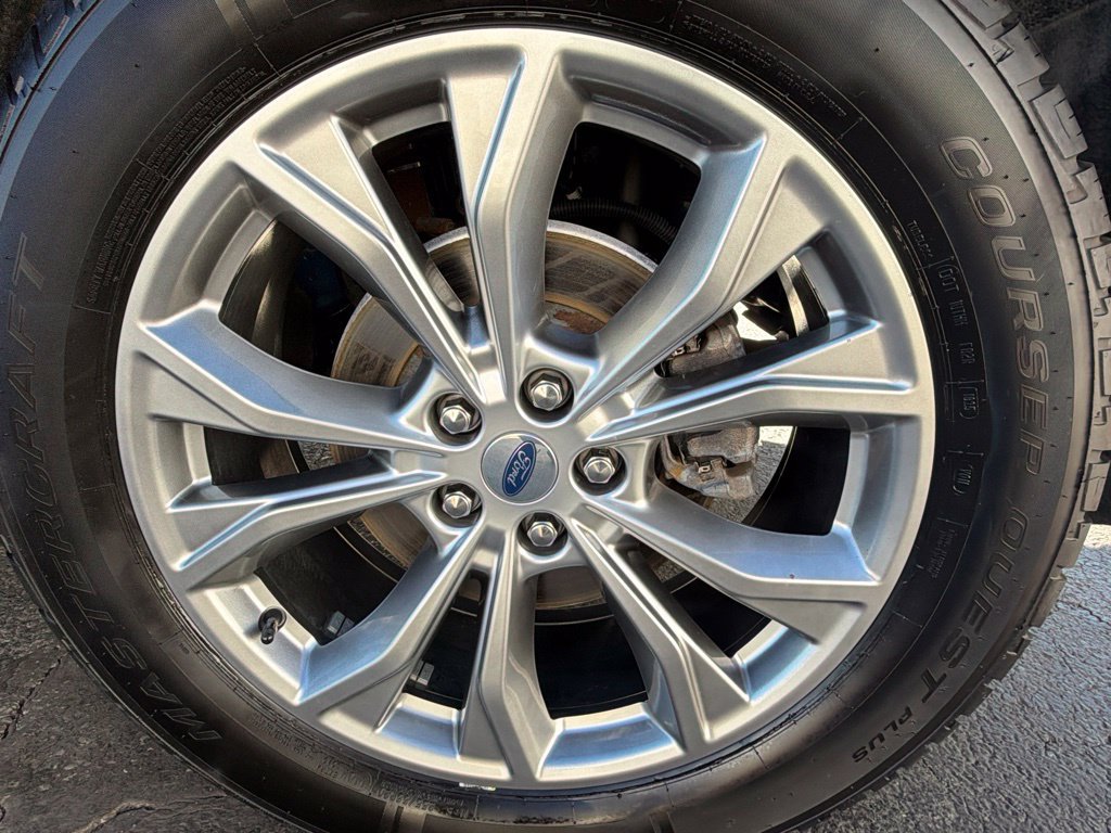 Certified 2022 Ford Explorer Limited AWD/4WD image 58