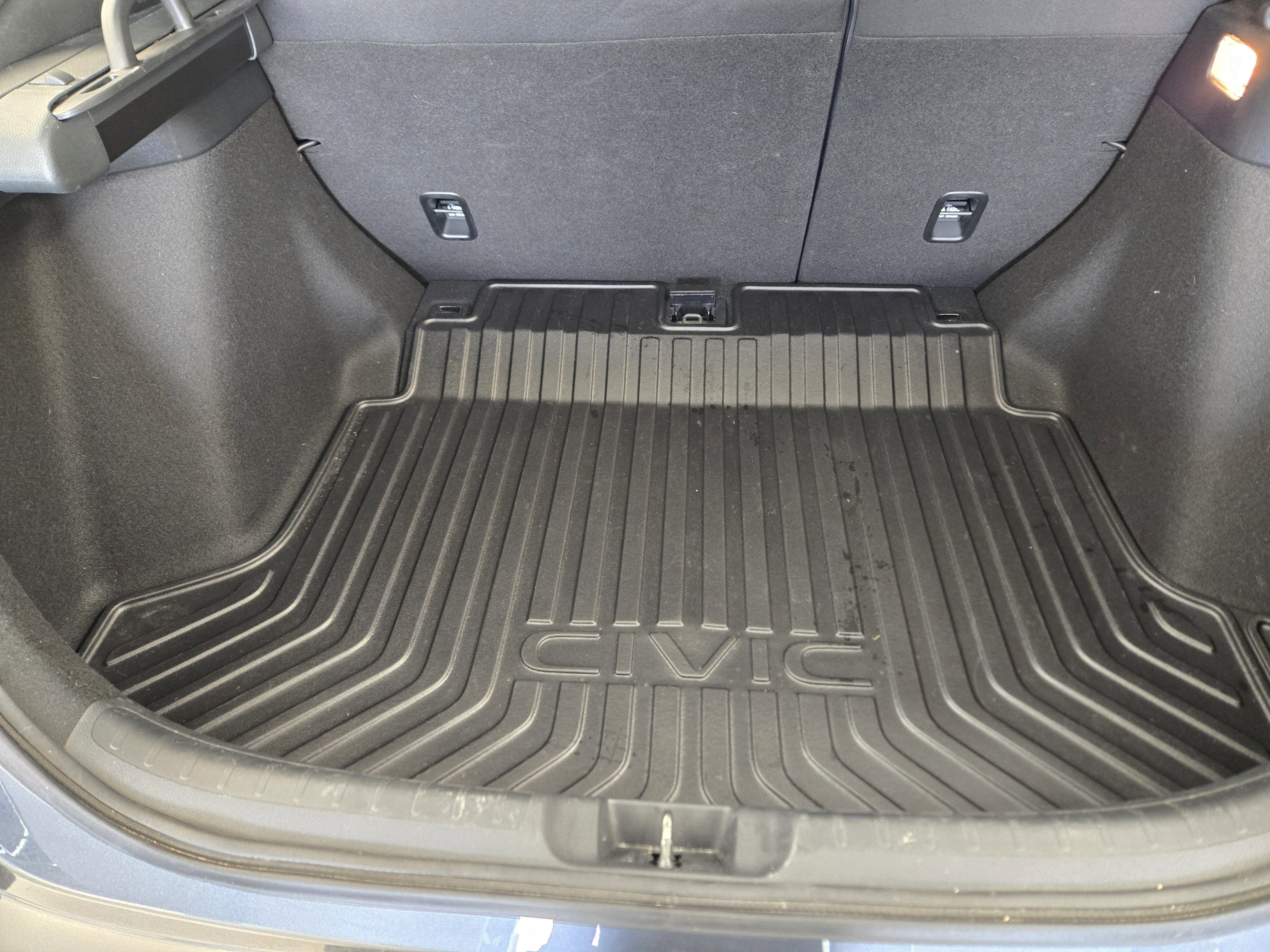 Used 2025 Honda Civic Sport image 31