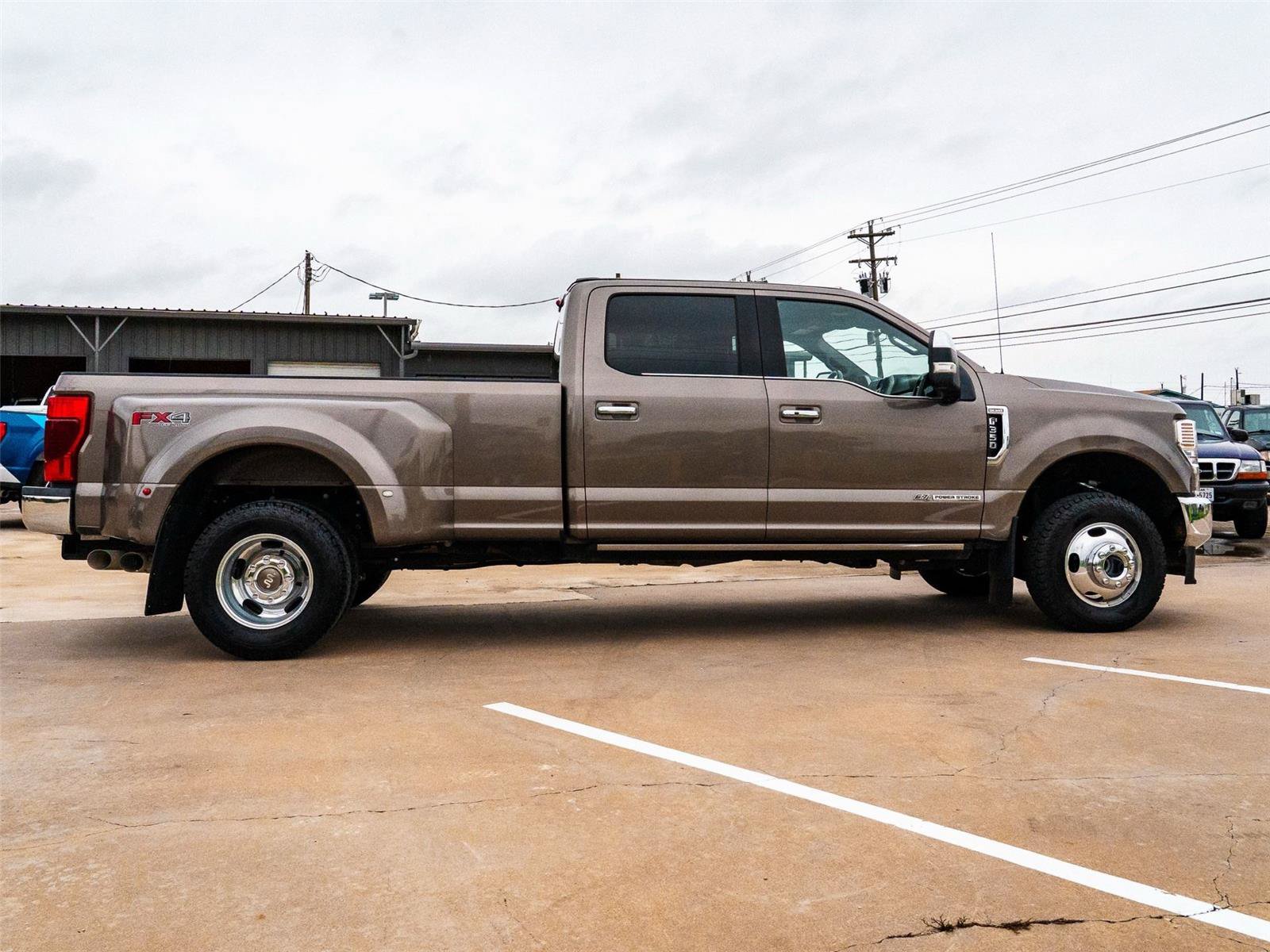 Certified 2020 Ford F350 King Ranch w/ King Ranch Ultimate Package AWD/4WD image 5