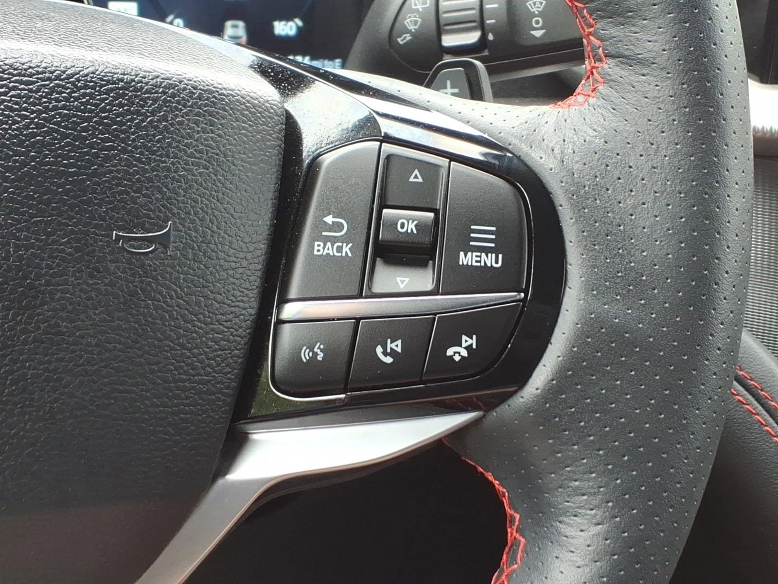 Certified 2025 Ford Explorer ST w/ Sun And Sound Package AWD/4WD image 18