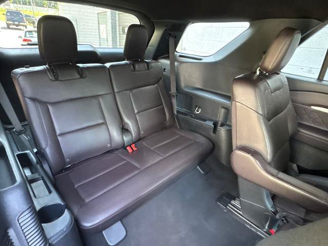 Certified 2025 Ford Explorer Platinum w/ LUX Leather Package AWD/4WD image 28