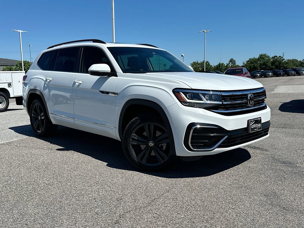 Used 2021 Volkswagen Atlas SE w/ Panoramic Sunroof Package FWD image 1