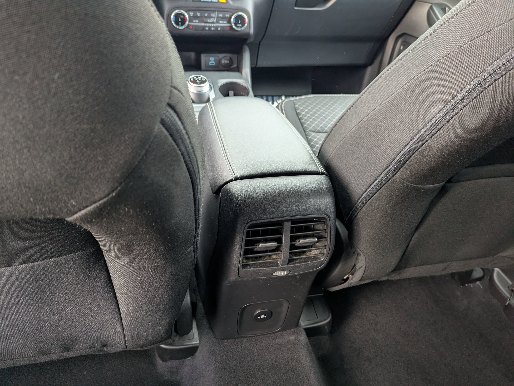 Certified 2023 Ford Escape Active w/ Cold Weather Package FWD image 31