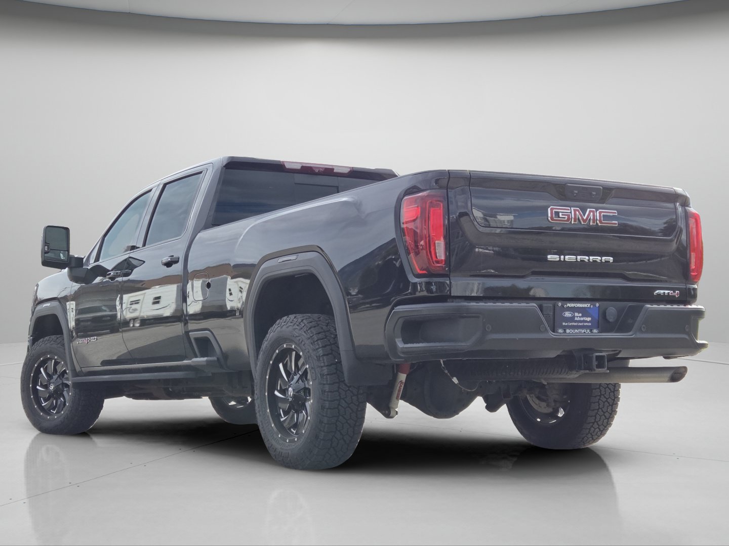 Used 2022 GMC Sierra 2500 AT4 w/ AT4 Premium Plus Package AWD/4WD image 28