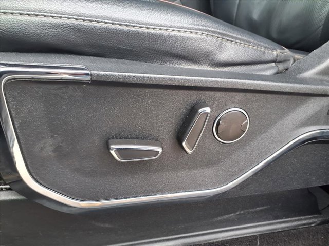 Certified 2023 Ford F150 Lariat w/ Equipment Group 502A High image 28