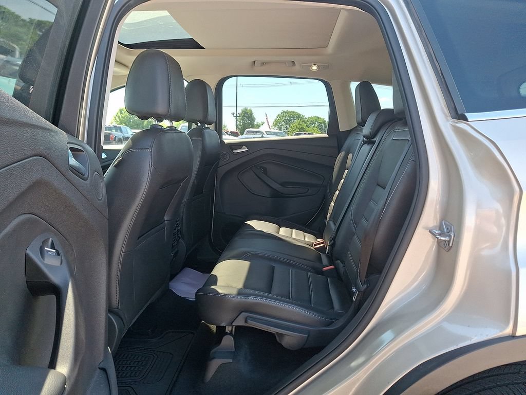 Certified 2017 Ford Escape Titanium AWD/4WD image 10
