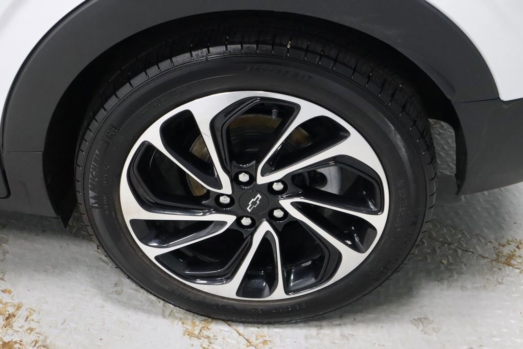 Used 2023 Chevrolet Bolt EUV Premier image 18