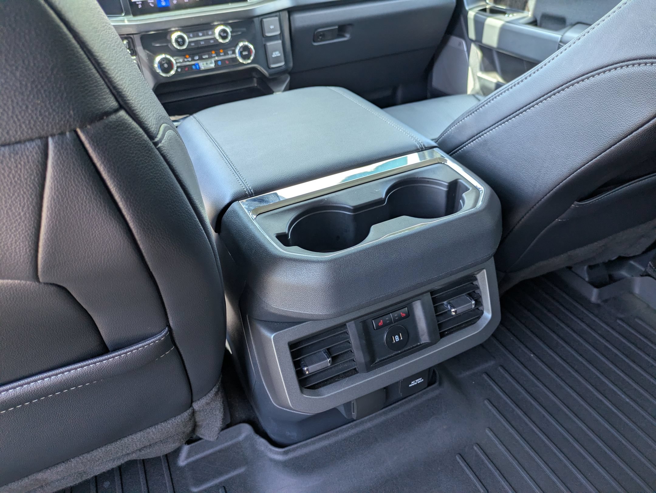 Certified 2023 Ford F250 Lariat w/ Black Appearance Package AWD/4WD image 32
