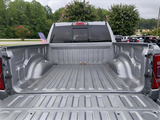 Used 2022 RAM 1500 Laramie AWD/4WD image 15