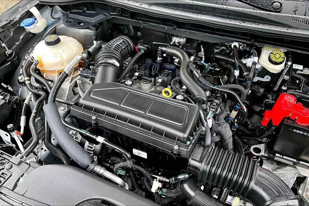 Certified 2023 Ford Escape Active AWD/4WD image 34