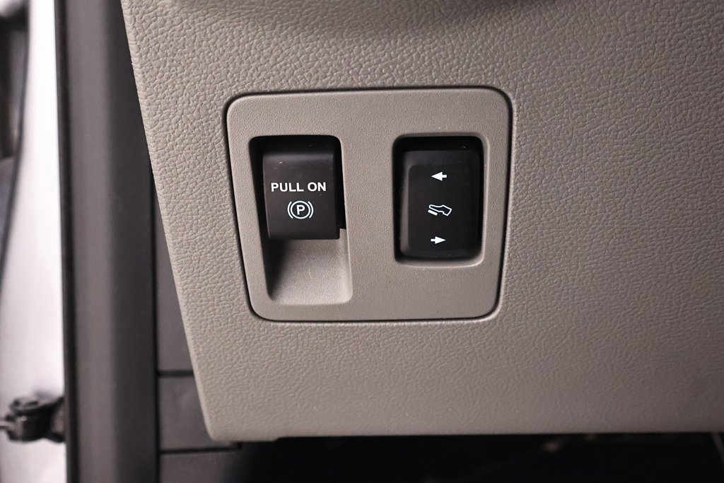 Certified 2020 Ford F150 XLT w/ Equipment Group 302A Luxury image 27