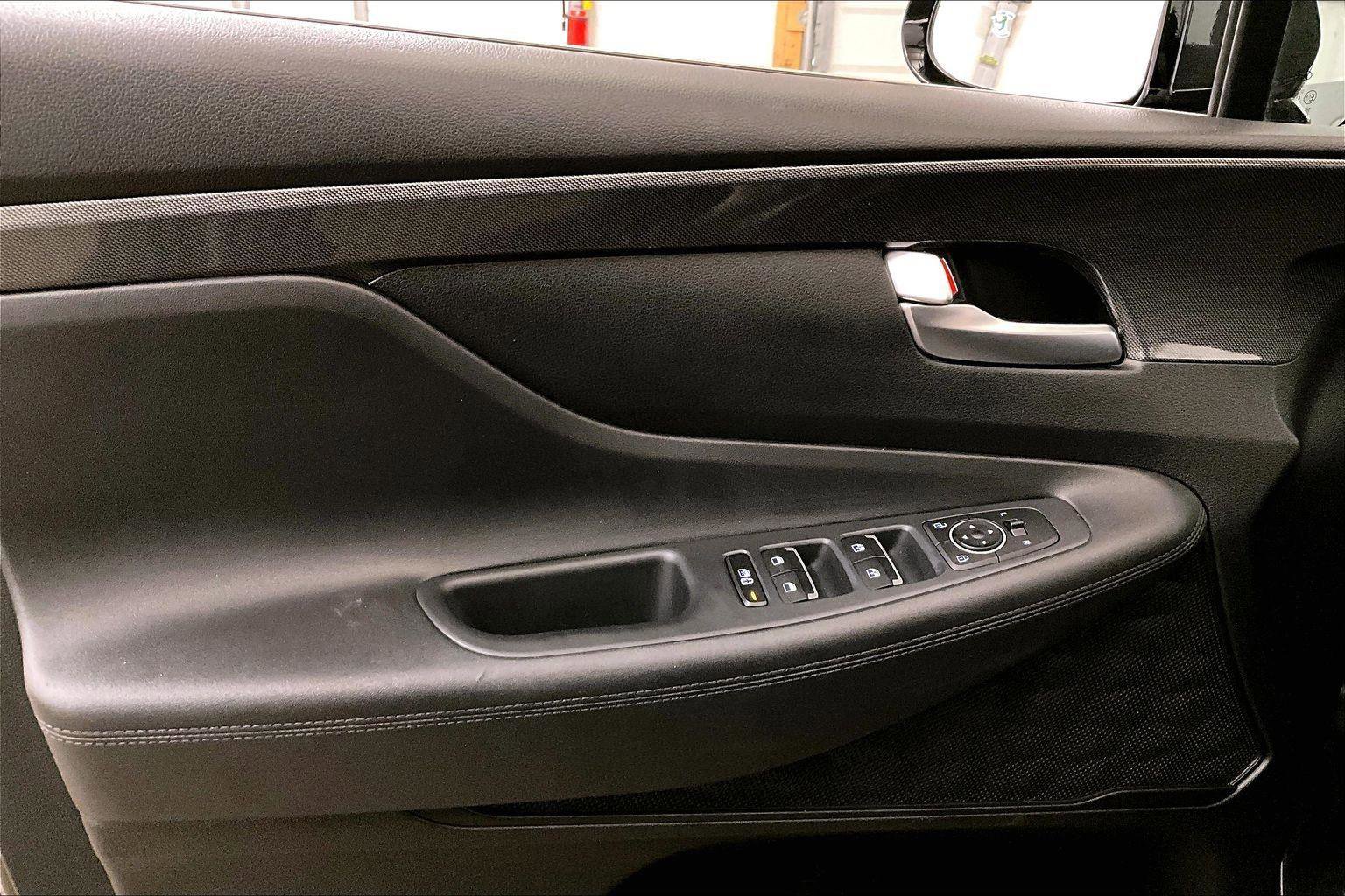 Used 2023 Hyundai Santa Fe SEL image 22