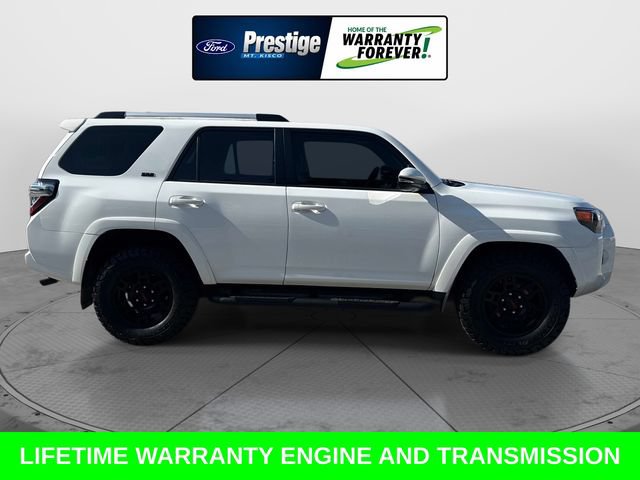 Used 2023 Toyota 4Runner SR5 Premium w/ Moonroof Package RWD image 3