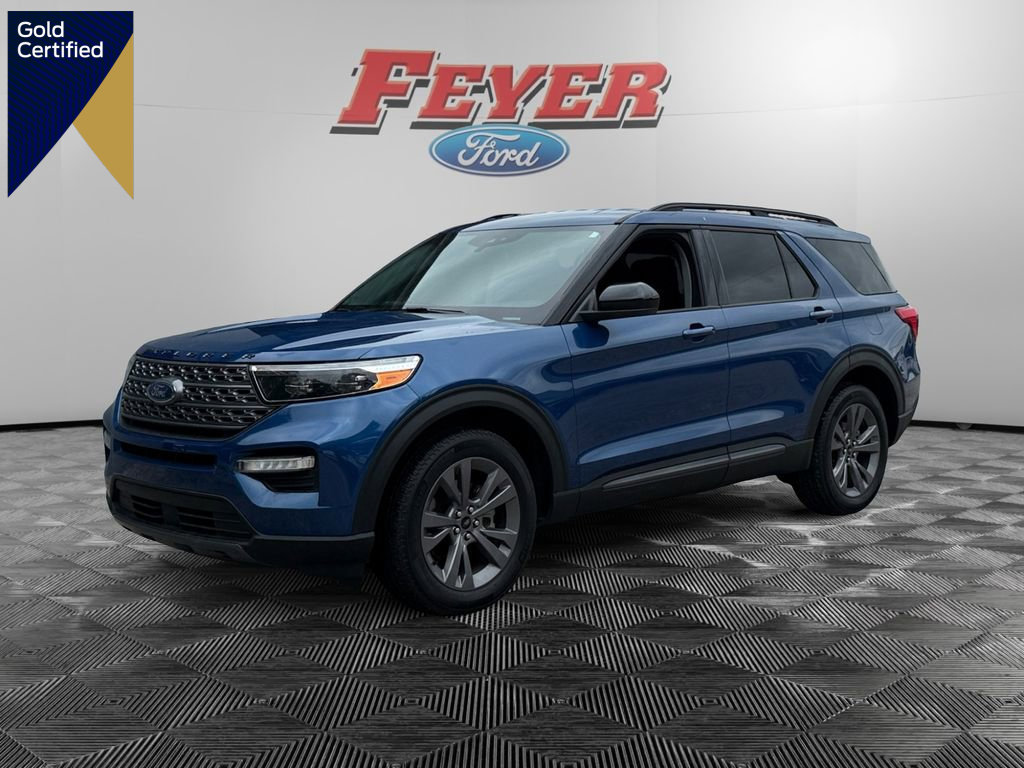 Certified 2022 Ford Explorer XLT w/ Equipment Group 202A