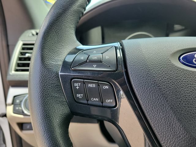 Certified 2018 Ford Explorer XLT w/ Equipment Group 202A FWD image 26