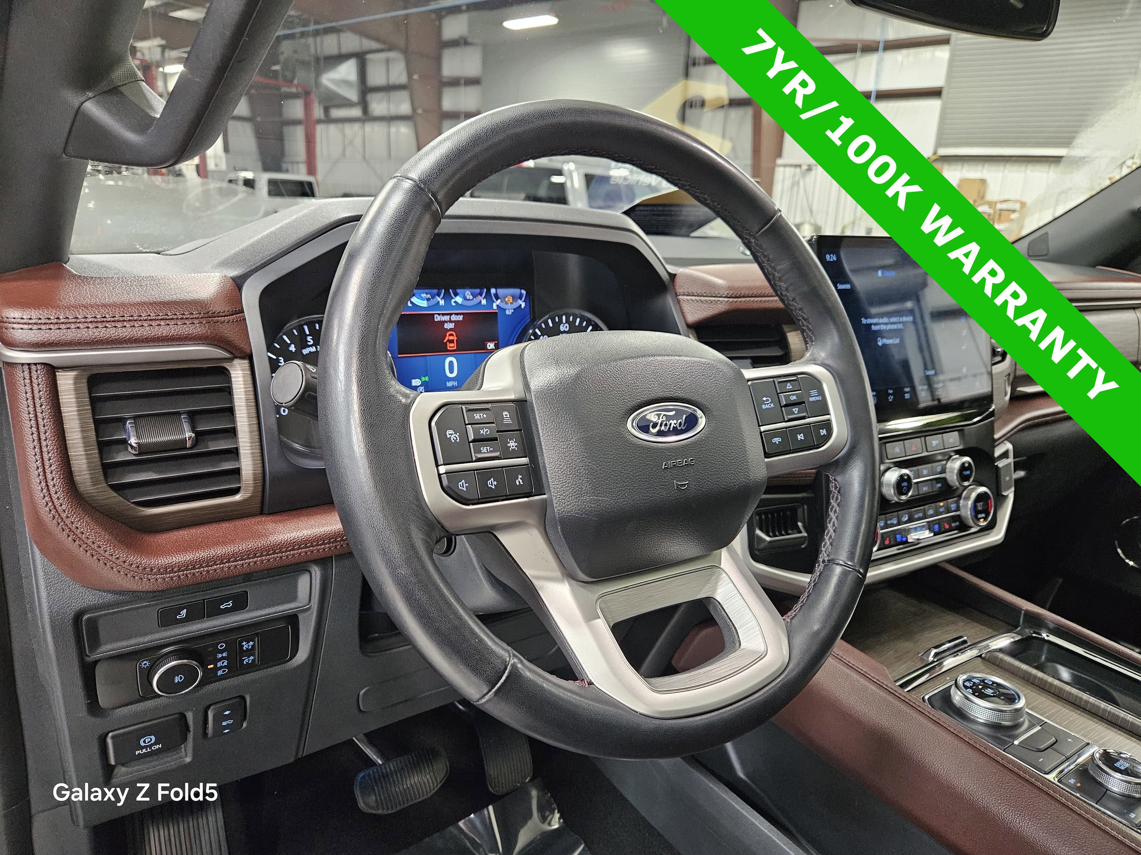 Certified 2024 Ford Expedition Limited image 25