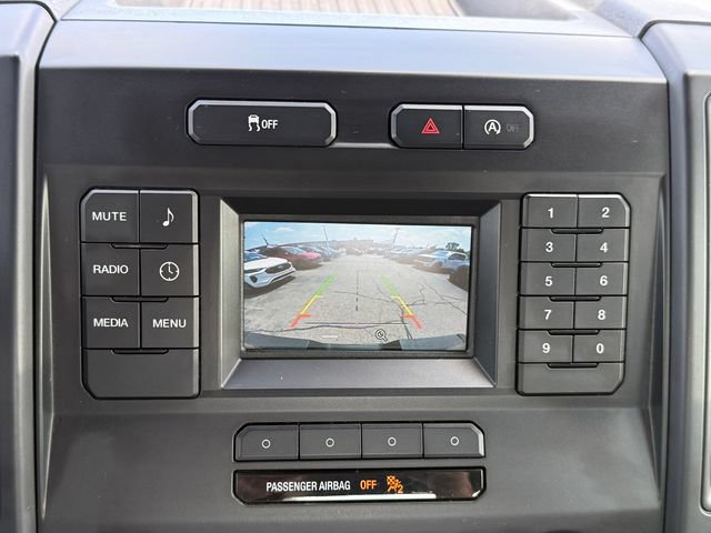 Certified 2019 Ford F150 XL w/ Heavy-Duty Payload Package RWD image 12