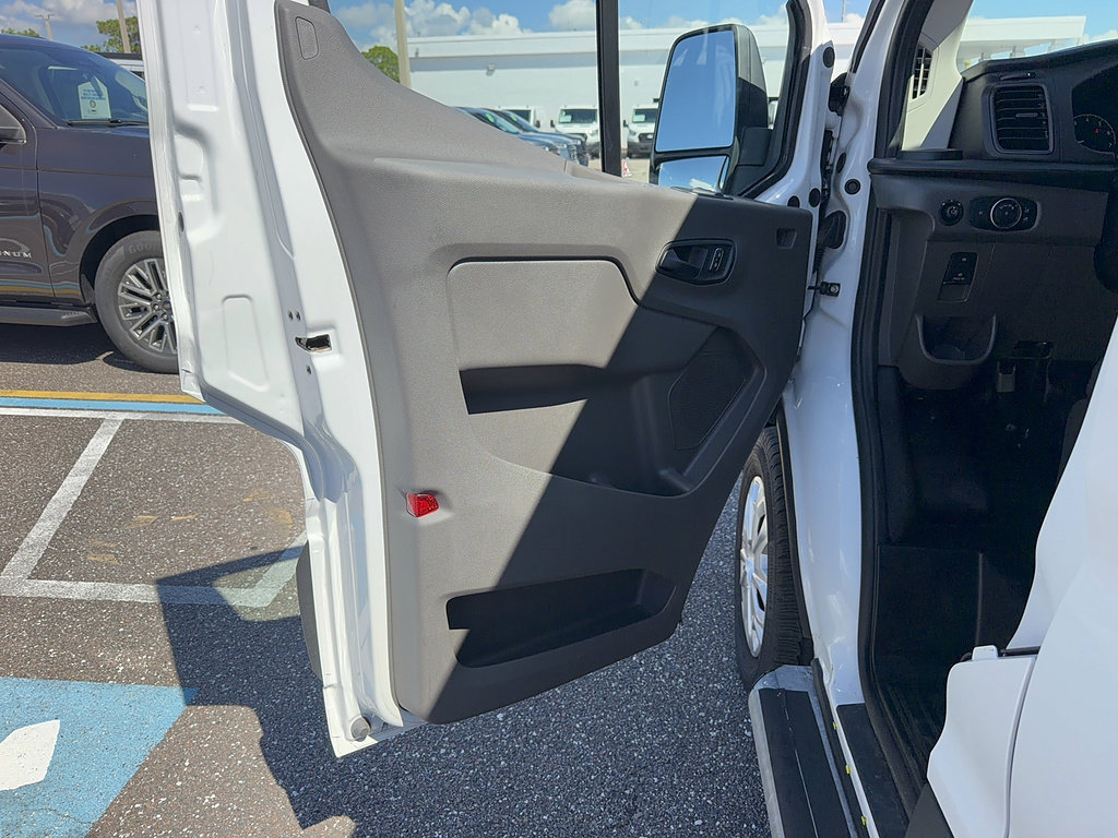 Certified 2025 Ford Transit 250 Low Roof w/ Exterior Upgrade Package RWD image 11