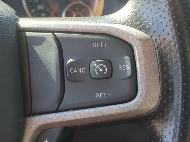 Used 2024 RAM 2500 Tradesman w/ Chrome Appearance Group AWD/4WD image 19