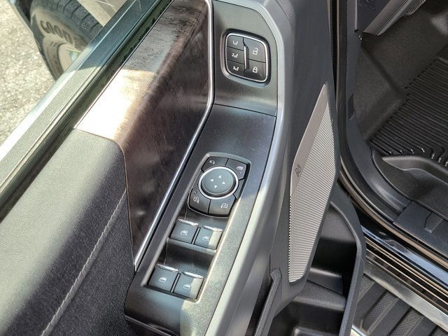 Certified 2022 Ford F150 Lariat AWD/4WD image 21