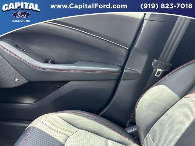 Certified 2025 Ford Mustang Mach-E Premium w/ Sport Appearance Package AWD/4WD image 28