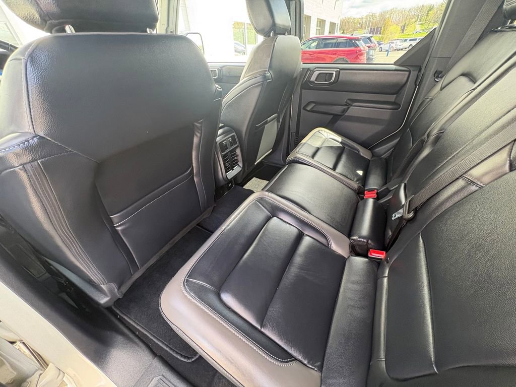 Certified 2025 Ford Bronco Outer Banks AWD/4WD image 24