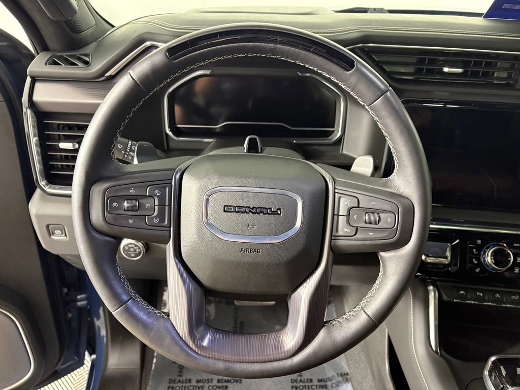 Used 2025 GMC Sierra 1500 Denali Ultimate image 17