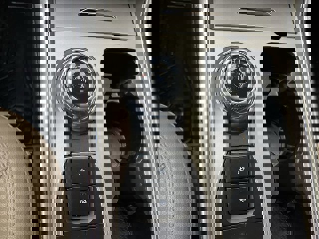 Certified 2020 Ford Explorer XLT w/ Equipment Group 202A image 32