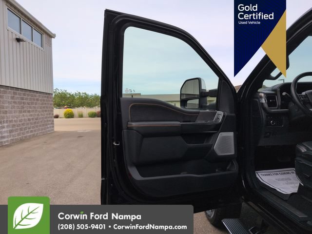 Certified 2024 Ford F350 Platinum w/ FX4 Off-Road Package AWD/4WD image 12