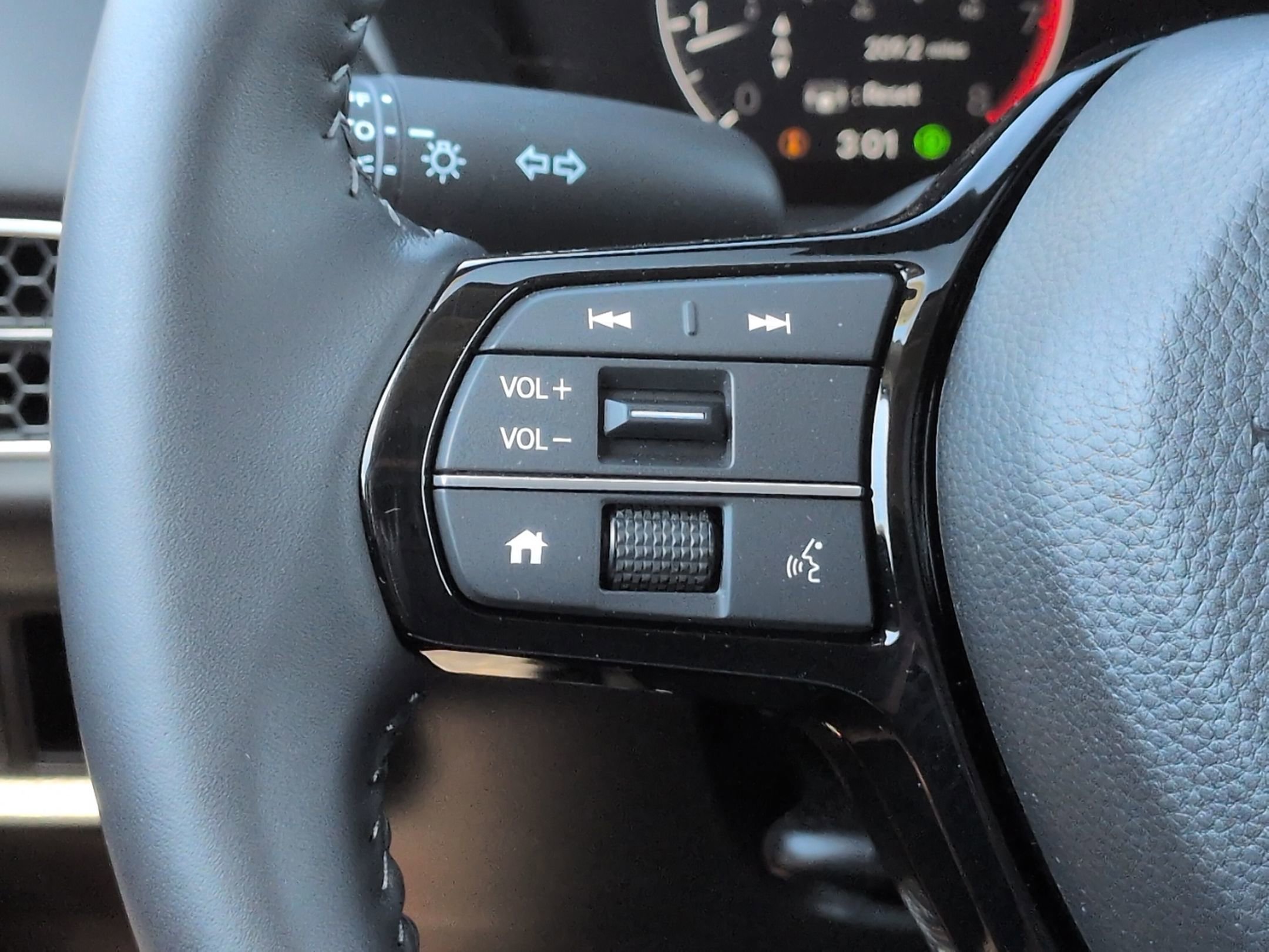 Used 2026 Honda HR-V EX-L image 18