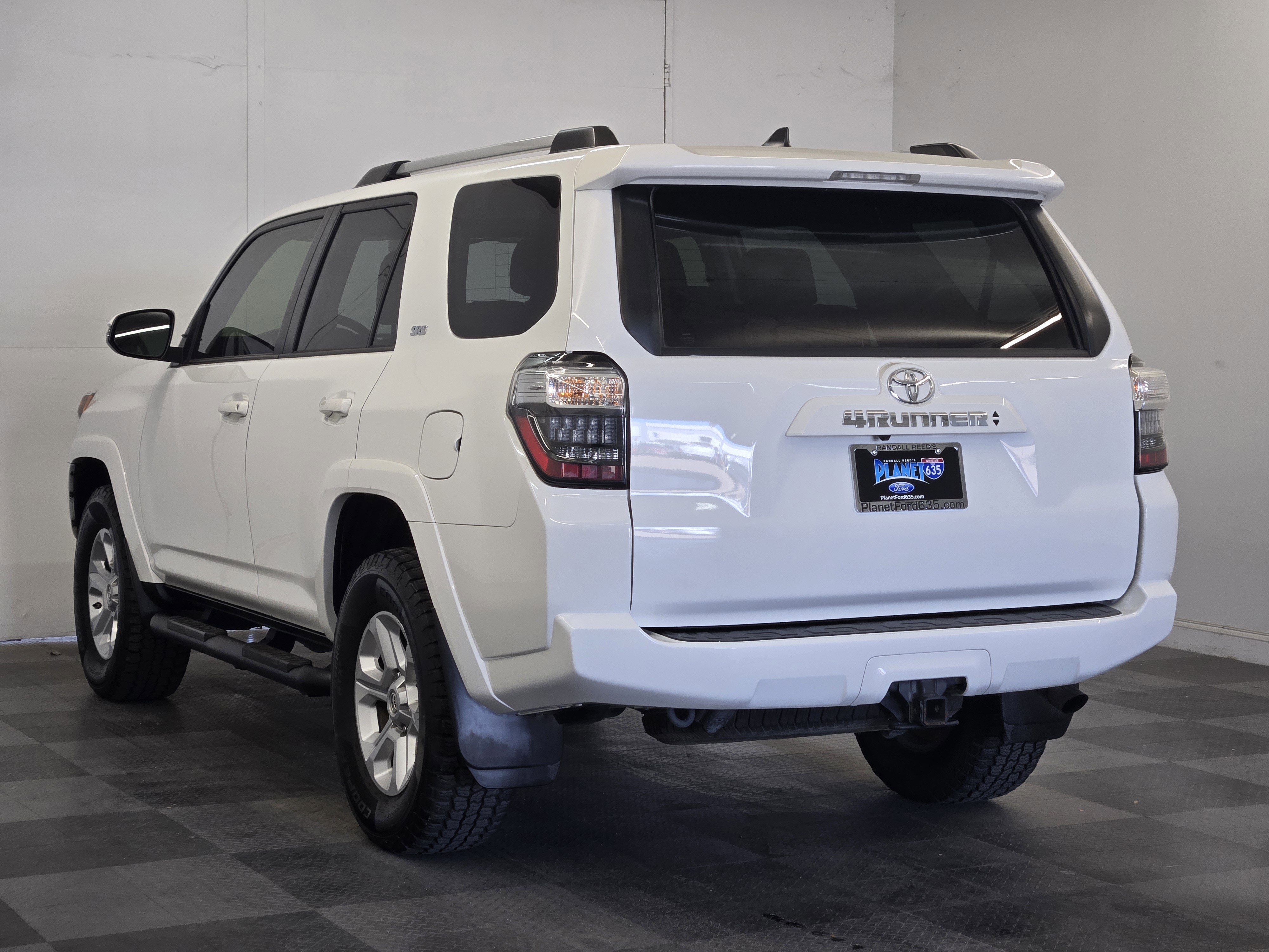 Used 2021 Toyota 4Runner SR5 Premium image 6