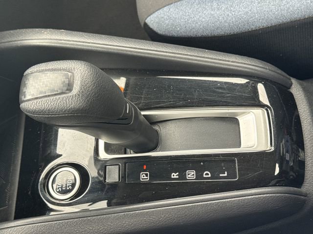 Used 2023 Nissan Versa SV image 14