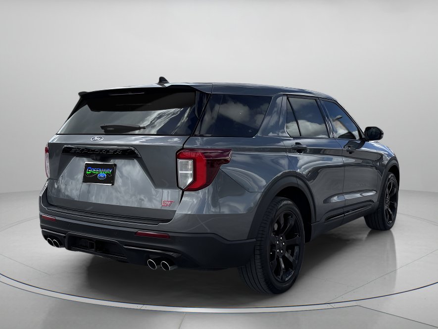 Certified 2022 Ford Explorer ST w/ Equipment Group 401A image 3