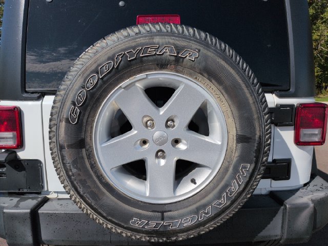 Used 2018 Jeep Wrangler Unlimited Sport S AWD/4WD image 12