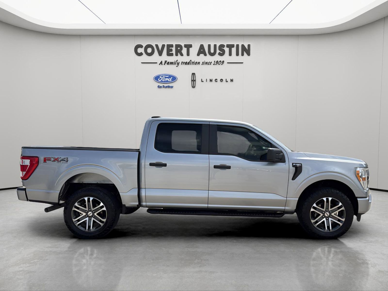 Certified 2022 Ford F150 XL w/ STX Appearance Package image 3