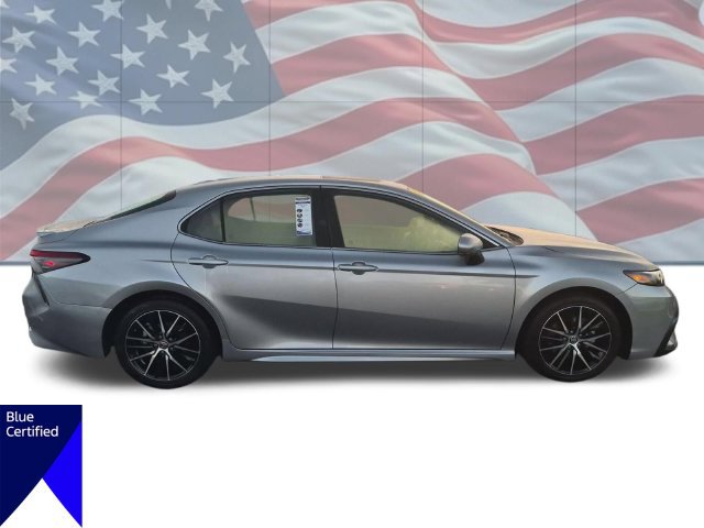 Used 2024 Toyota Camry SE w/ Cold Weather Package FWD image 6