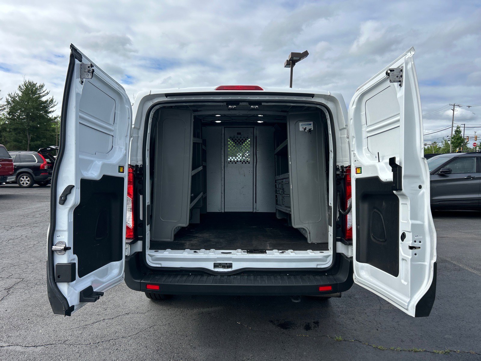 Certified 2023 Ford Transit 250 Low Roof RWD image 8