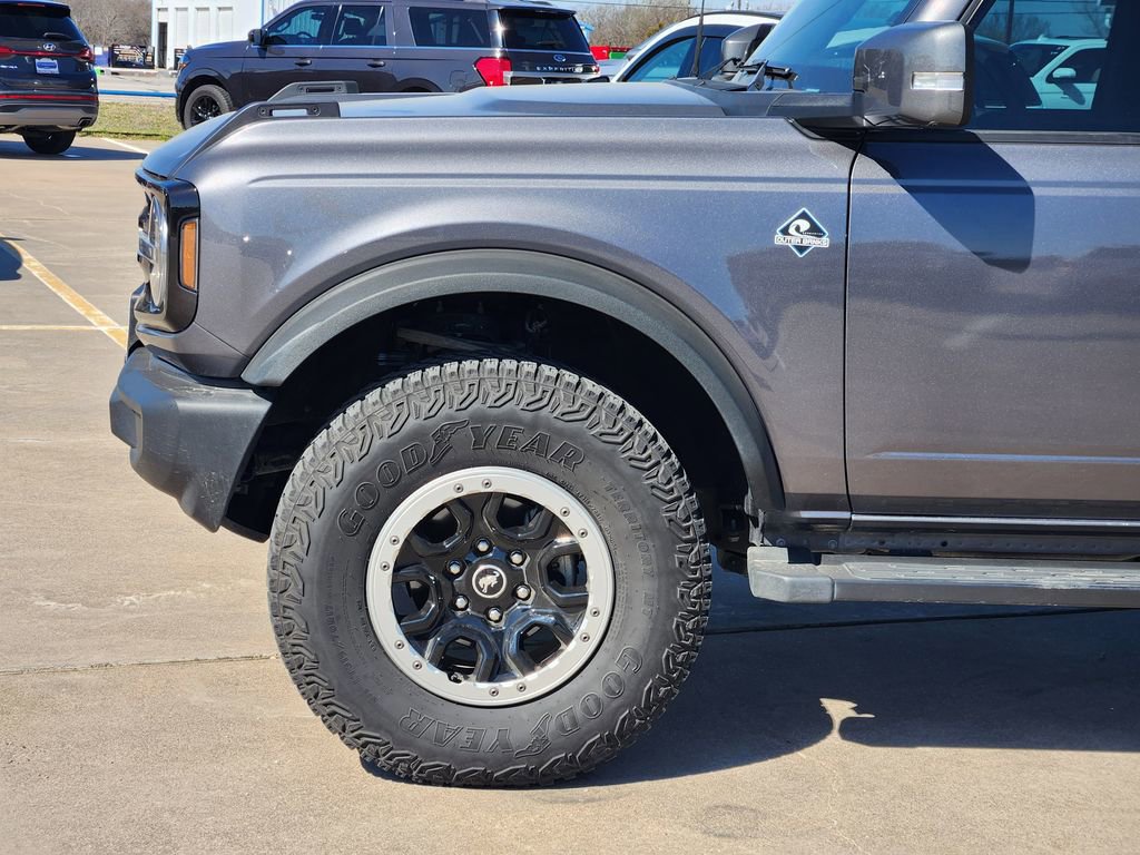 Certified 2023 Ford Bronco Outer Banks w/ Sasquatch Package image 9