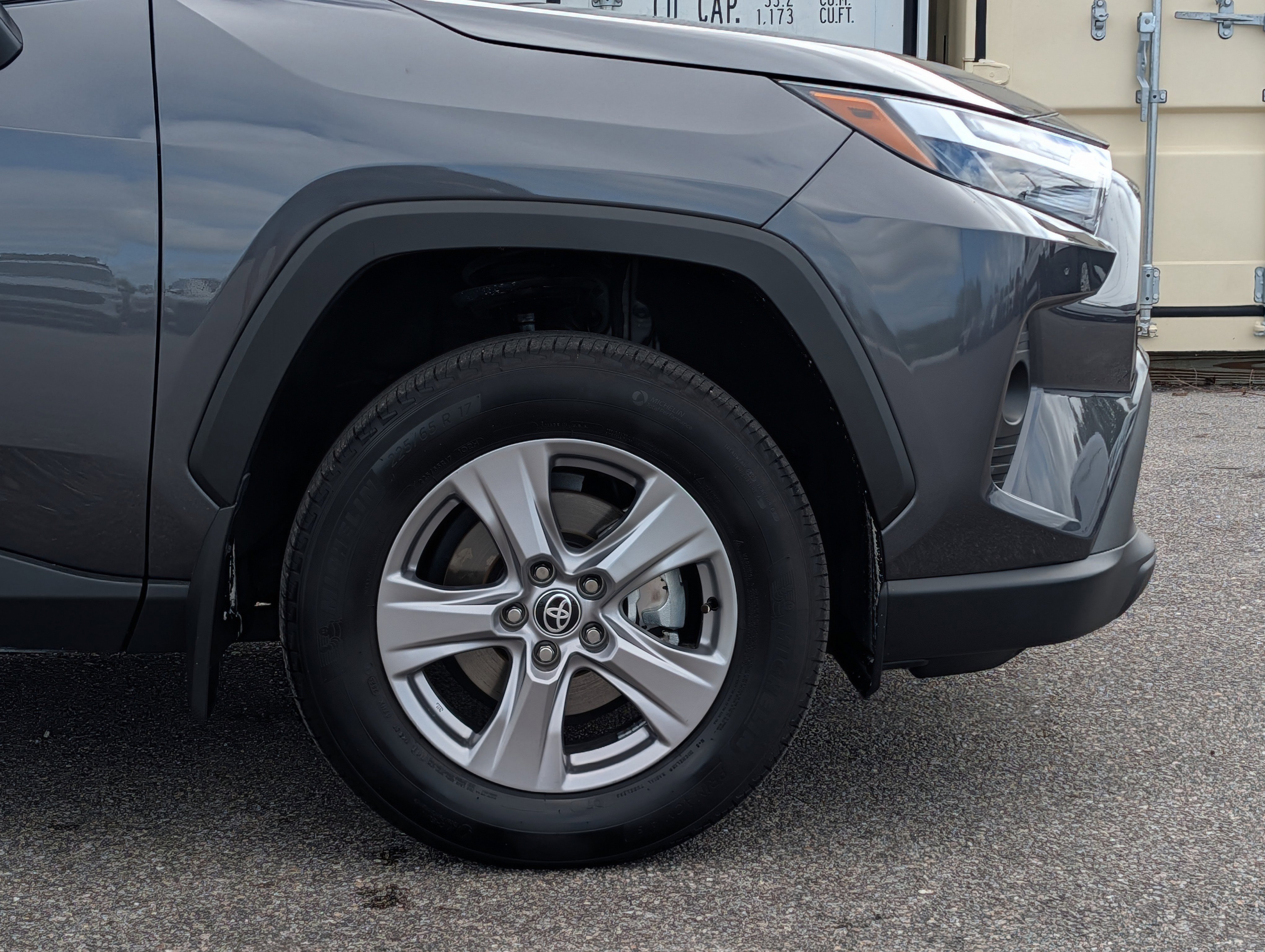 Used 2025 Toyota RAV4 XLE image 11