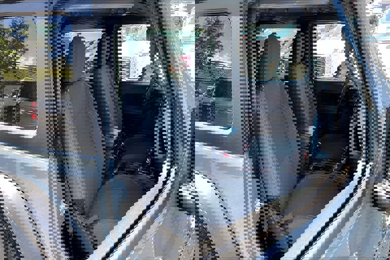 Used 2024 Jeep Wrangler Sport S AWD/4WD image 15